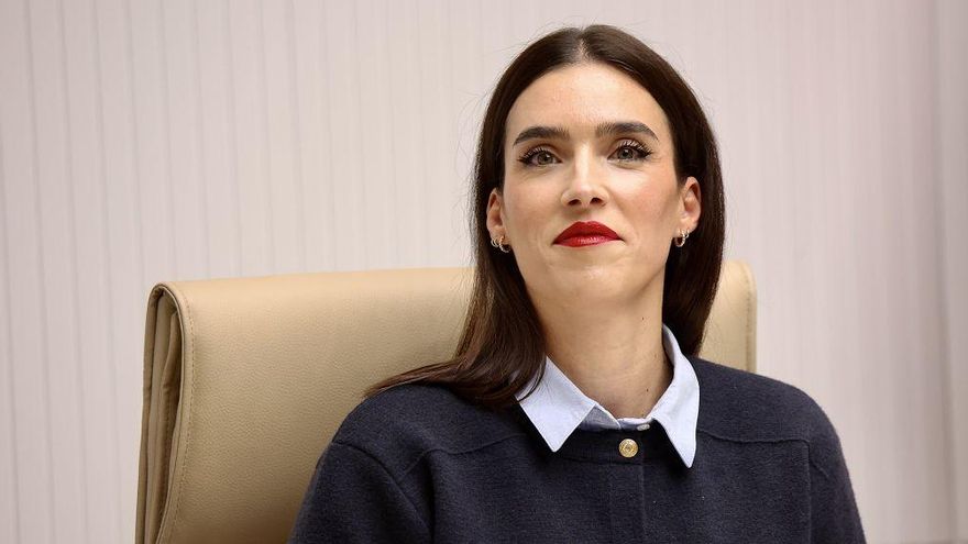Cánovas denuncia al PSOE tras acusarla de firmar contratos irregulares: &quot;La izquierda está podrida&quot;