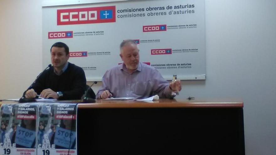 Javier Fernández Lanero y Antonio Pino, durante la presentación.