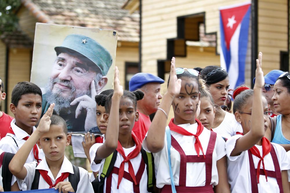 Santiago de Cuba recibe las cenizas de Fidel Castro