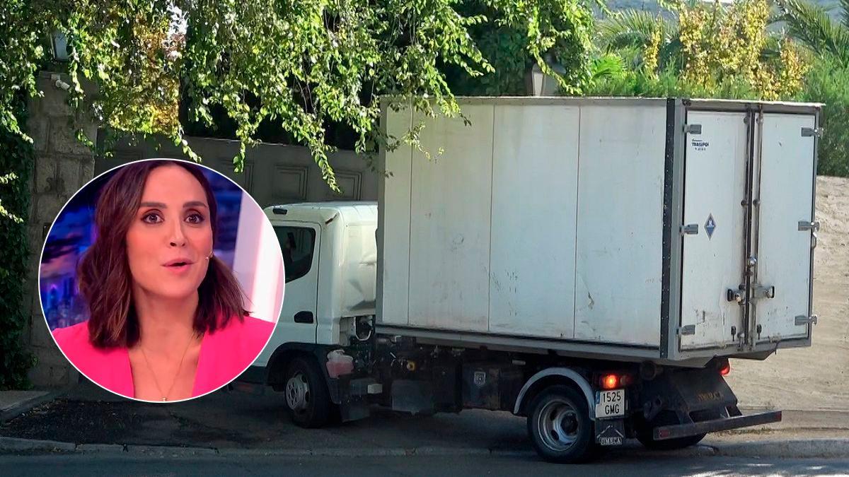 Un camión de mudanzas en la puerta de la casa de Isabel Preysler. En el círculo, Tamara Falcó.