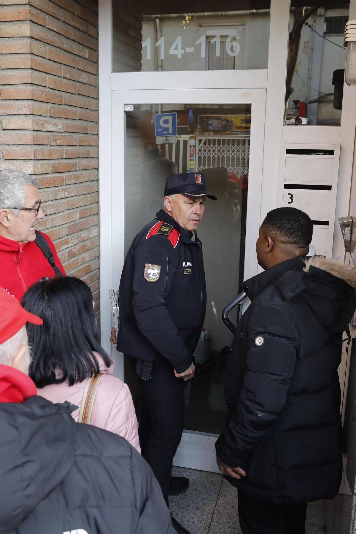 Les imatges del desnonament de 'Sisplau'