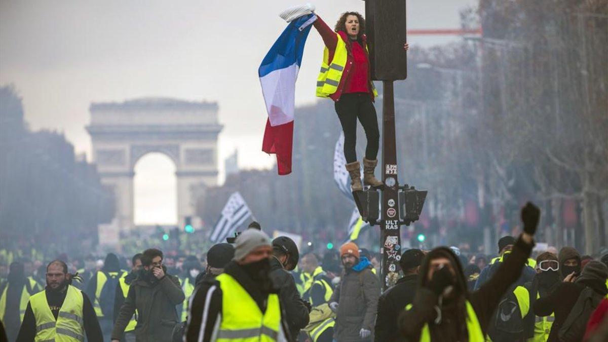 Las protestas se prolongan en Francia y obligan a aplazar partidos de Ligue 1