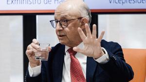 Hisenda xifra en més de 35,5 milions els ingressos del despatx de Montoro