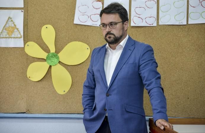 LAS PALMAS DE GRAN CANARIA A 02/06/2017. El presidente del PP en Canarias Asier Antona, visitó la Fundación Canaria para el tratamiento integral de la parálisis cerebral infantil. FOTO: J.PÉREZ CURBELO