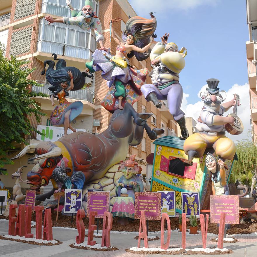 Monumento grande de la falla Barri del Carme de Picanya.