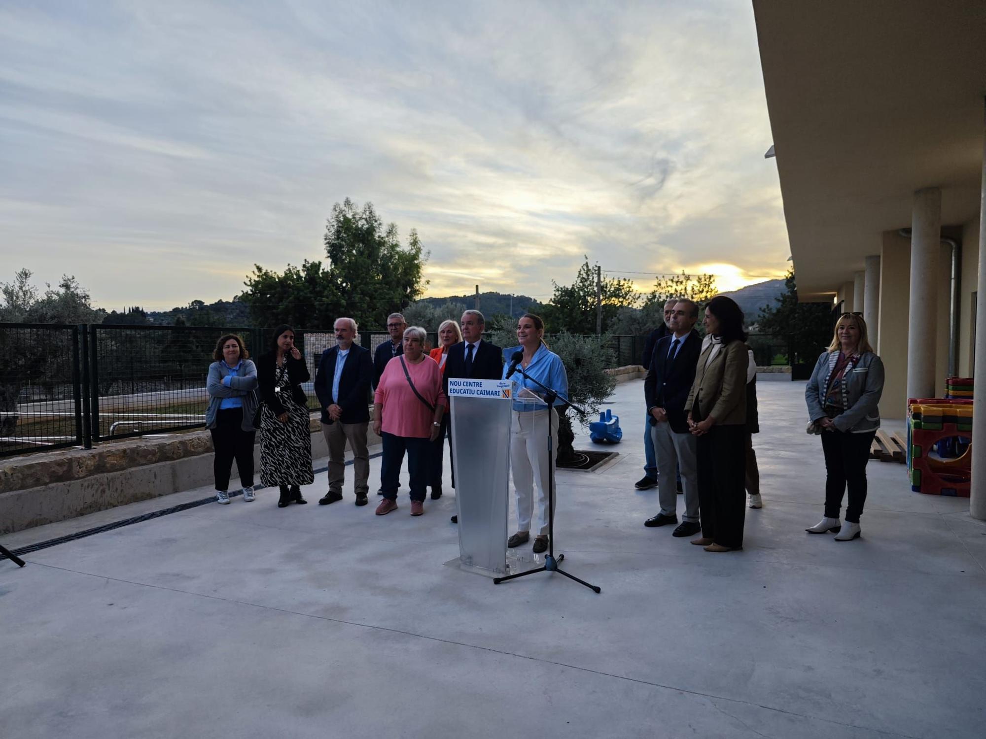 Caimari inaugura el CEIP Ses Deveres tras 16 años reivindicando una nueva escuela