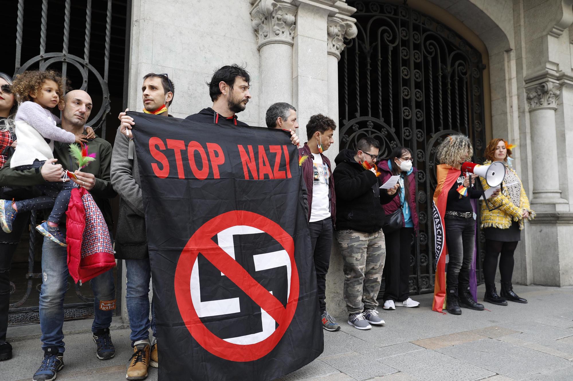 Els Mossos investiguen una agressió homòfoba a un jove a l'estació de trens de Girona