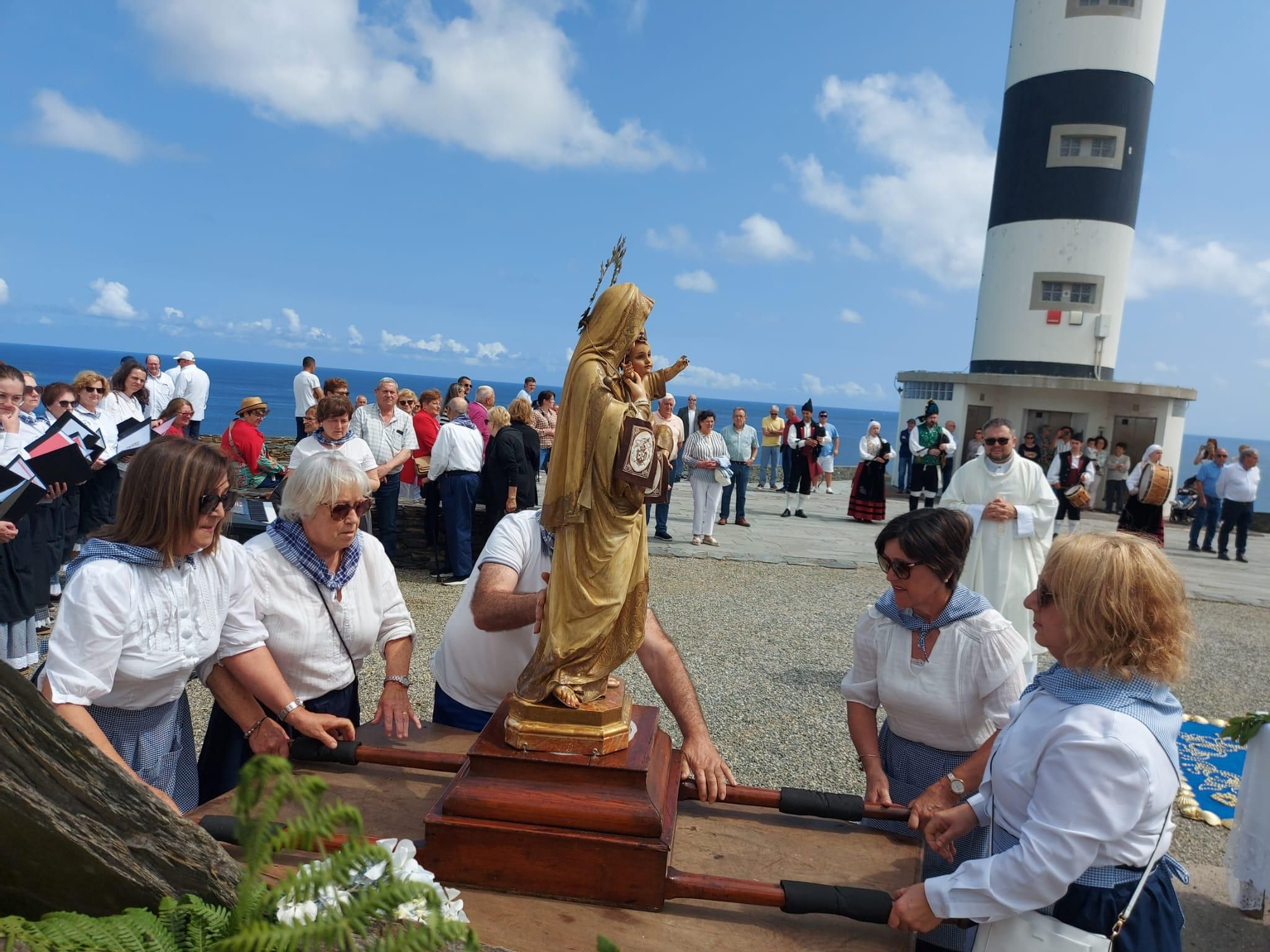 En imágenes: Así fue el XV Día del Mar de Ortiguera, en Coaña