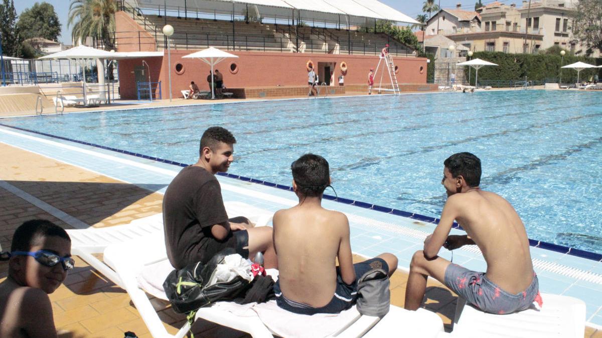 La apertura de las piscinas de Murcia tendrá que esperar