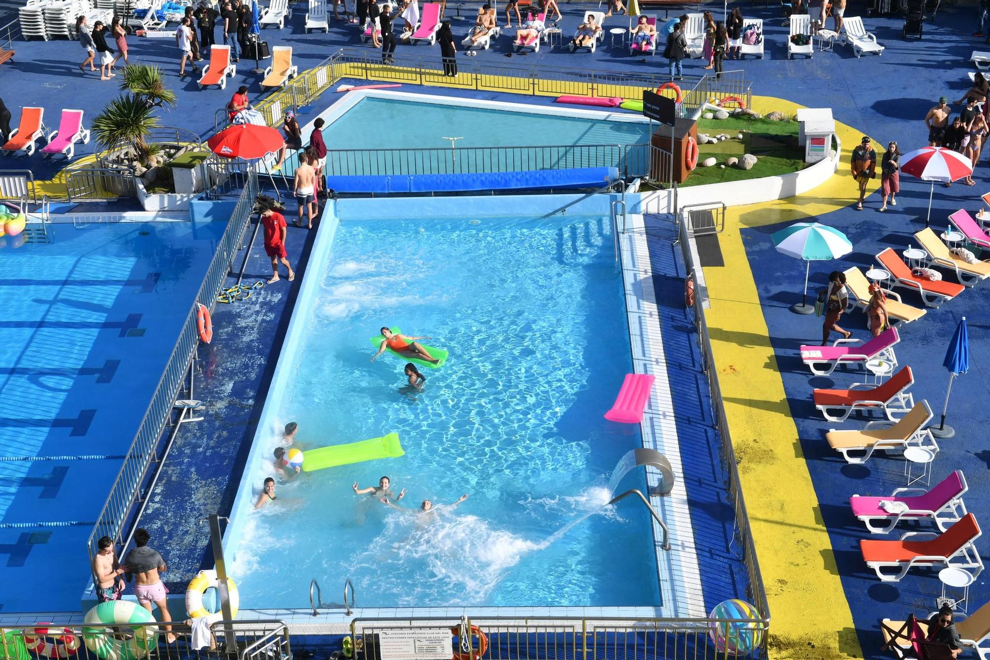 Rodaje de la trilogía Dímelo en el Club del Mar de San Amaro