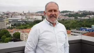 Xabier Castro, alcalde de Dodro: “Estamos indo porta por porta para poñer en alugueiro as vivendas baleiras”