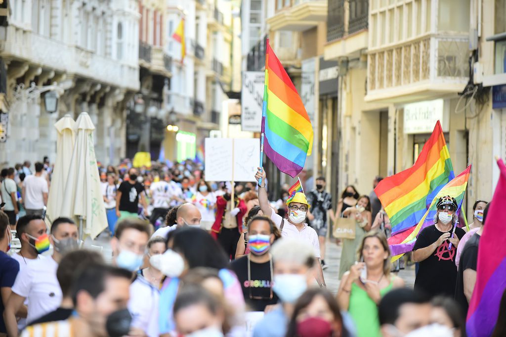 Marcha del colectivo LGTBI+ en Cartagena.