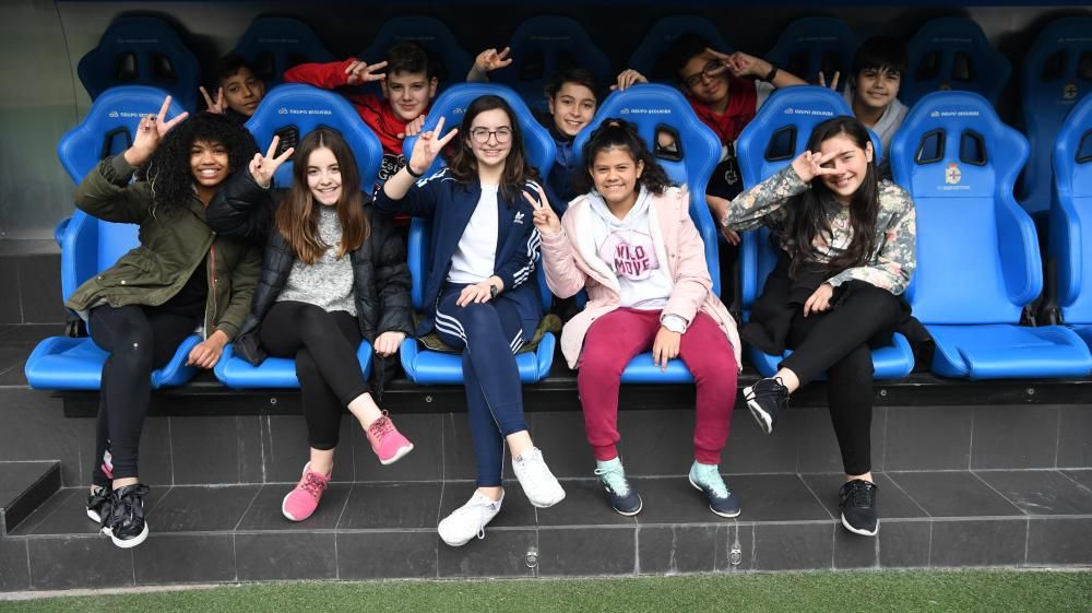 La iniciativa de LA OPINIÓN y la Fundación Real Club Deportivo fomenta valores deportivistas entre escolares con visitas guiadas, charlas sobre la historia del club y encuentros con jugadores.