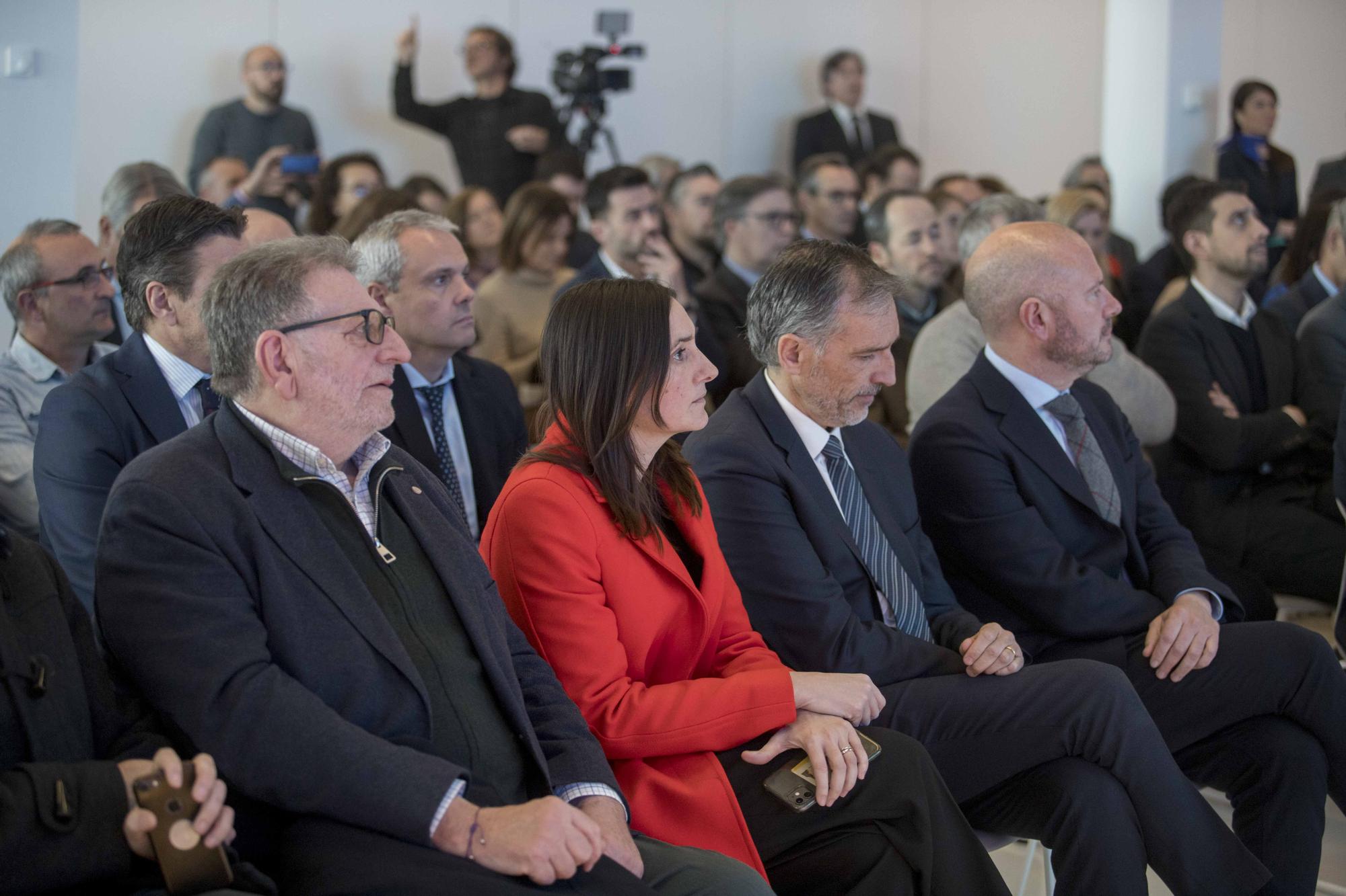 Agbar e Hidraqua inauguran el nuevo hub de innovación Dinapsis