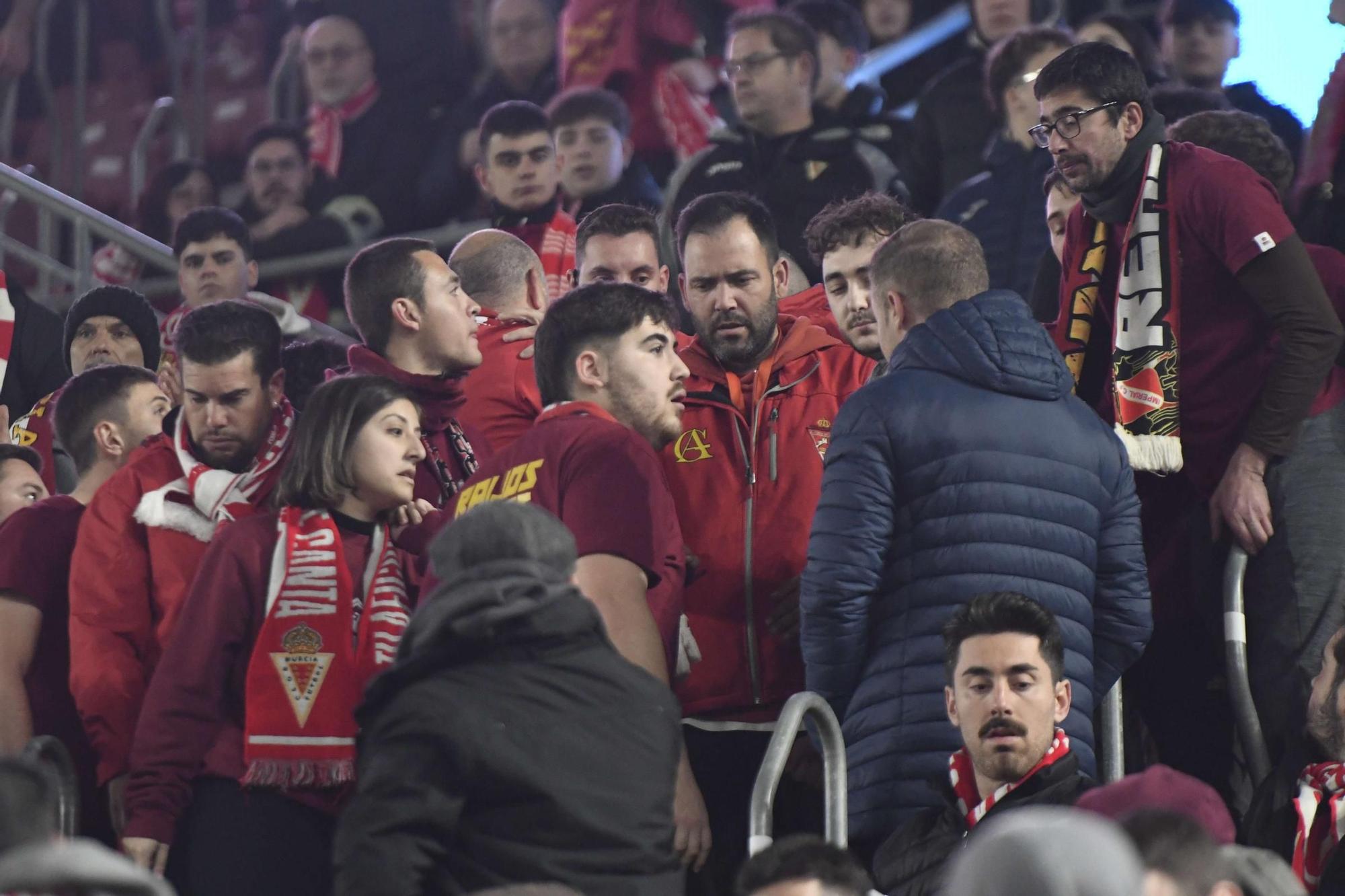 Todas las imágenes del Real Murcia - Algeciras