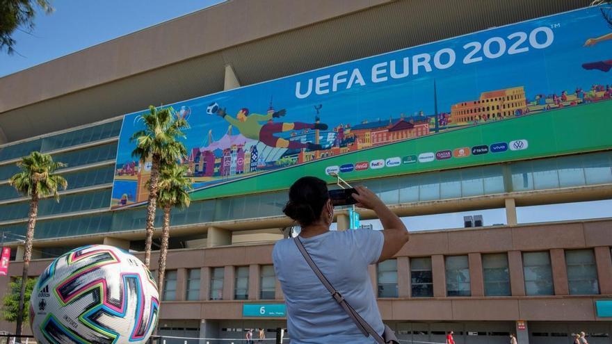 La UCO investiga en Sevilla la compra de dos pisos por altos cargos de La Cartuja tras adjudicar las obras del Caso Eurocopa