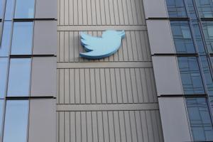 Vista exterior de la sede de Twitter en San Francisco, California (EE.UU.). EFE/EPA/George Nikitin