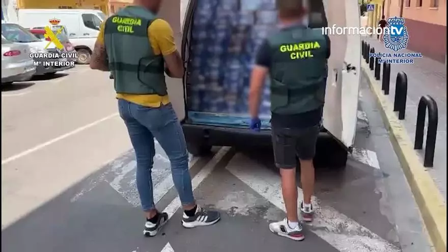 Buscan al dueño de 21.600 condones que fueron robados por una banda en Alicante