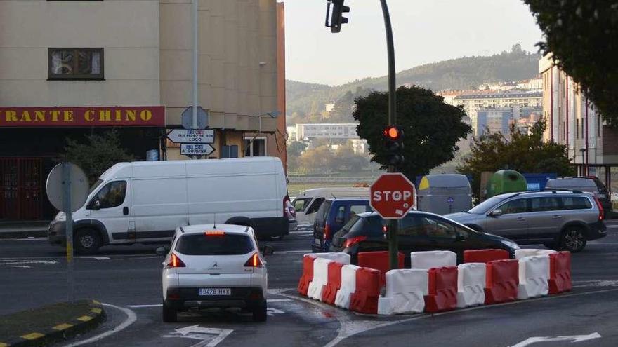 Cruce de Sol y Mar en el primer día de reordenación por las obras del sifón, el 14 de noviembre.