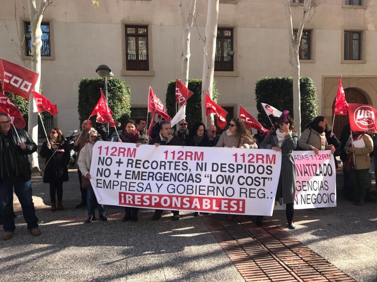 Protesta de la Policía Local en San Esteban por la mejora de sus condiciones laborales