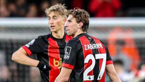 Huijsen y Zabarnyi formaron una pareja de lujo en la zaga del Bournemouth