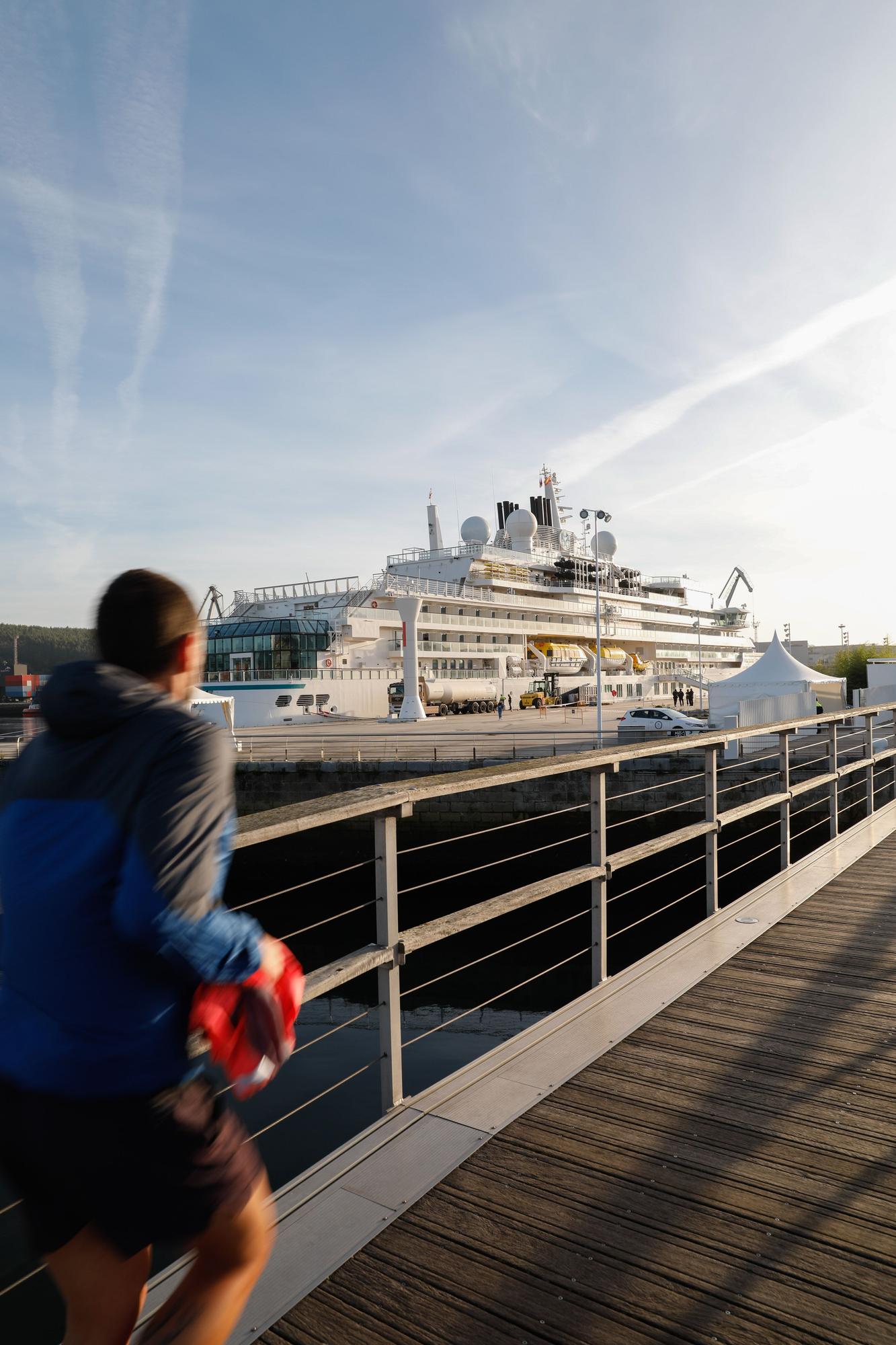 Ferry de lujo en Avilés: el primero pospandemia