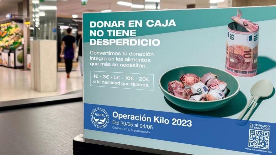 Cartelería en tienda de la Operación Kilo 2023. | | LP/DLP