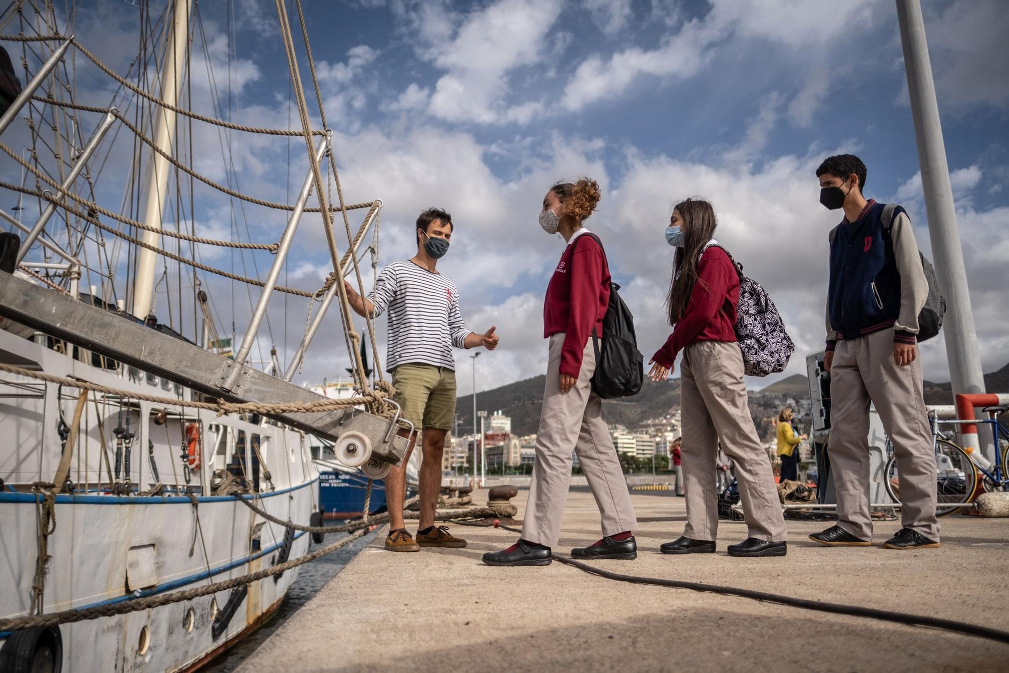 Visita a Tenerife del velero de la ONG medioambiental ‘Wings of the Ocean’