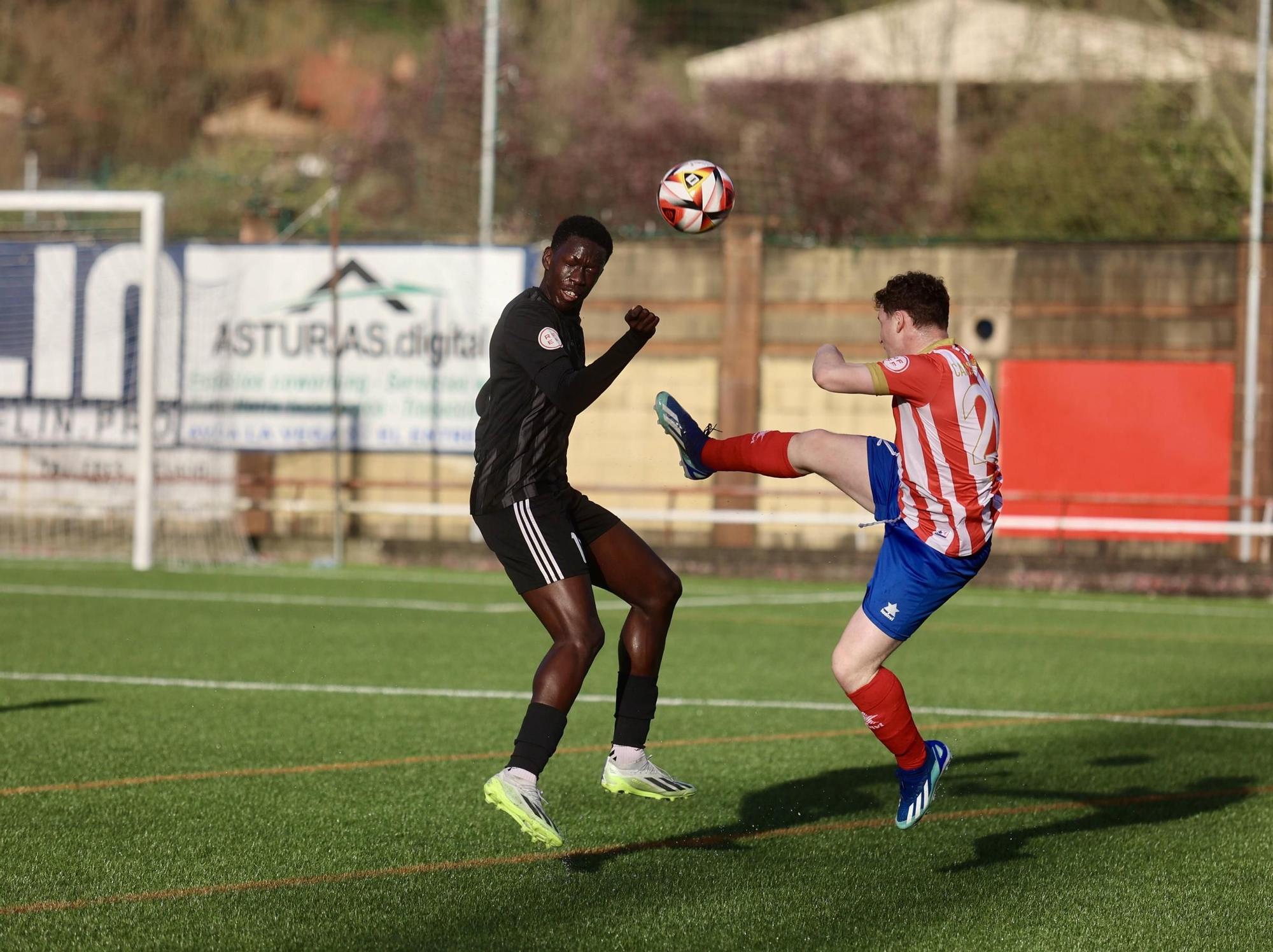 Así fue la jornada de Tercera: el Sporting Atlético recorta distancias con el primer puesto del Llanera