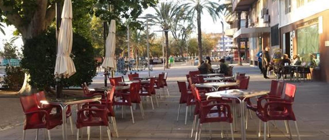El Ayuntamiento modificará la ocupación de la vía pública en plazas y jardines.