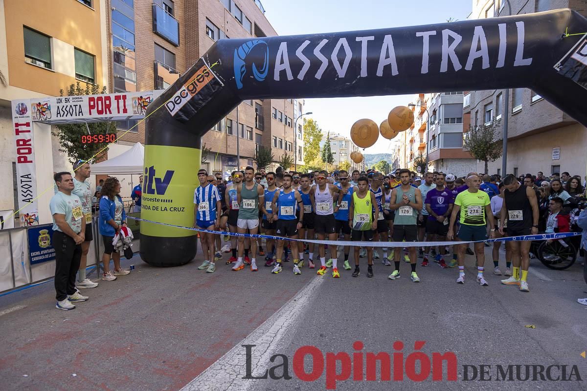 Carrera '10K Assota por ti' en Caravaca (salida y giro primera vuelta)