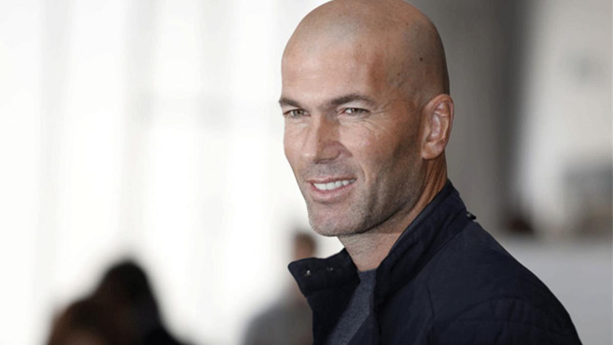 Zidane habla sobre Benítez y el Real Madrid