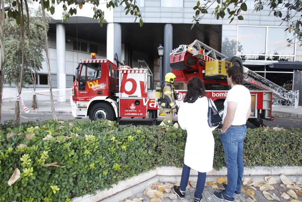 Incendio en un hotel de la Alameda en Valencia