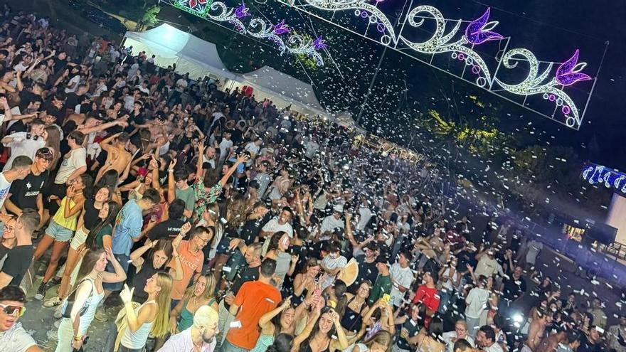 Matamá y Teis mantienen el pulso verbenero en el calendario vigués de fiestas populares