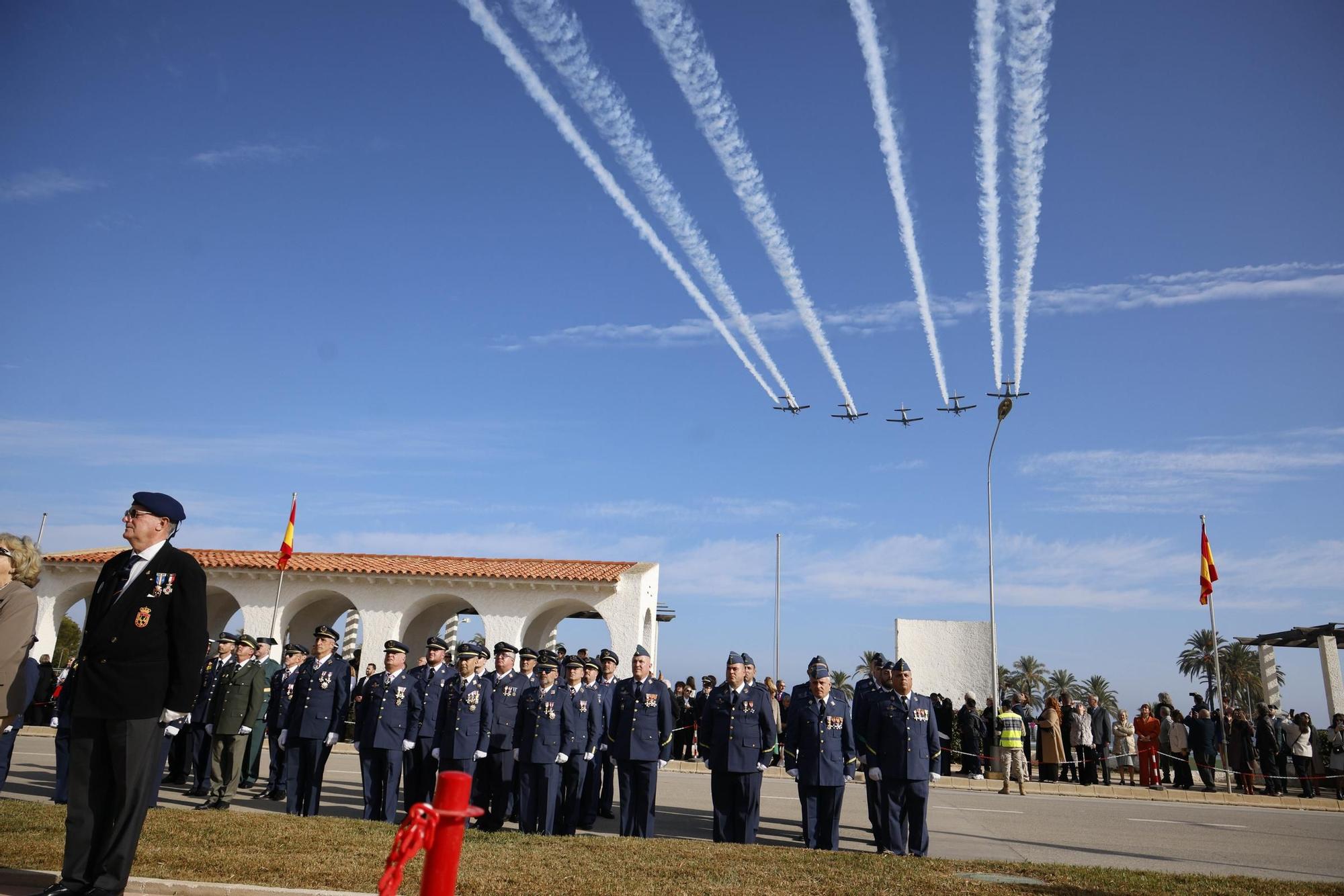 Las mejores imágenes de la Jura de Bandera en la Academia General del Aire con la princesa Leonor