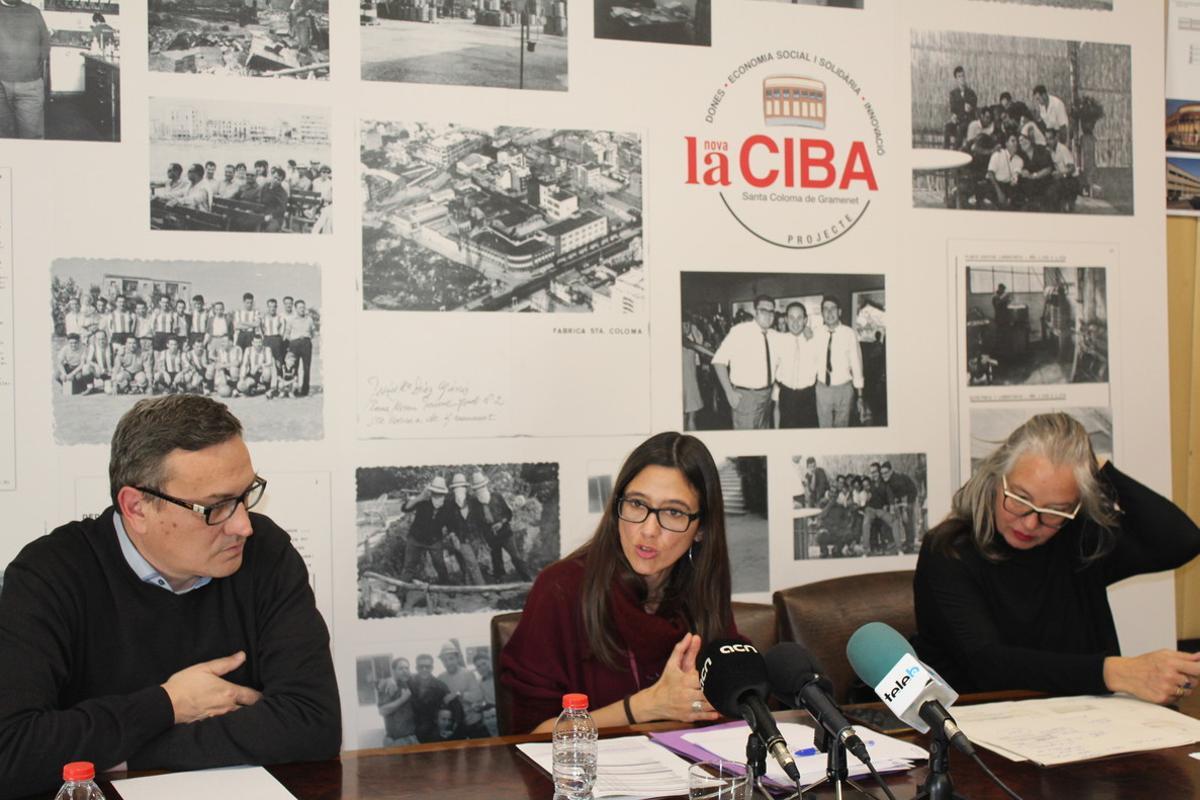 Núria Parlon, en la presentació del nou espai feminista de Santa Coloma.