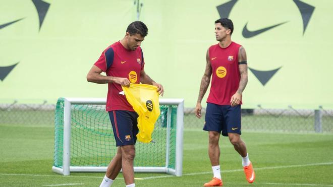 Último entreno antes del Barça-Rayo: Rodri vuelve a entrenar con el grupo y Balde se ejercita con total normalidad