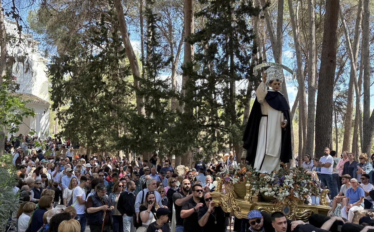 El lunes 13 de abril se celebrará la rogativa, en la que la imagen de Sant Vicent peregrina hasta el parque.