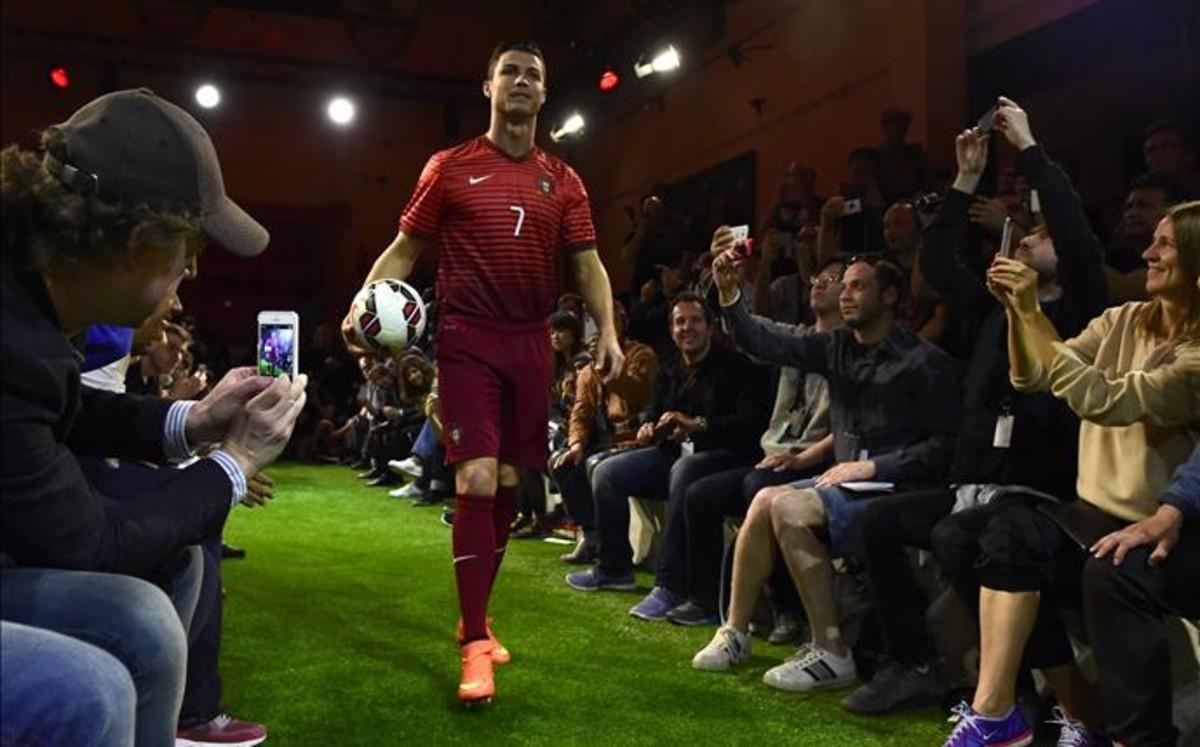 Nike y Cristiano Ronaldo comenzaron su relación profesional en 2003