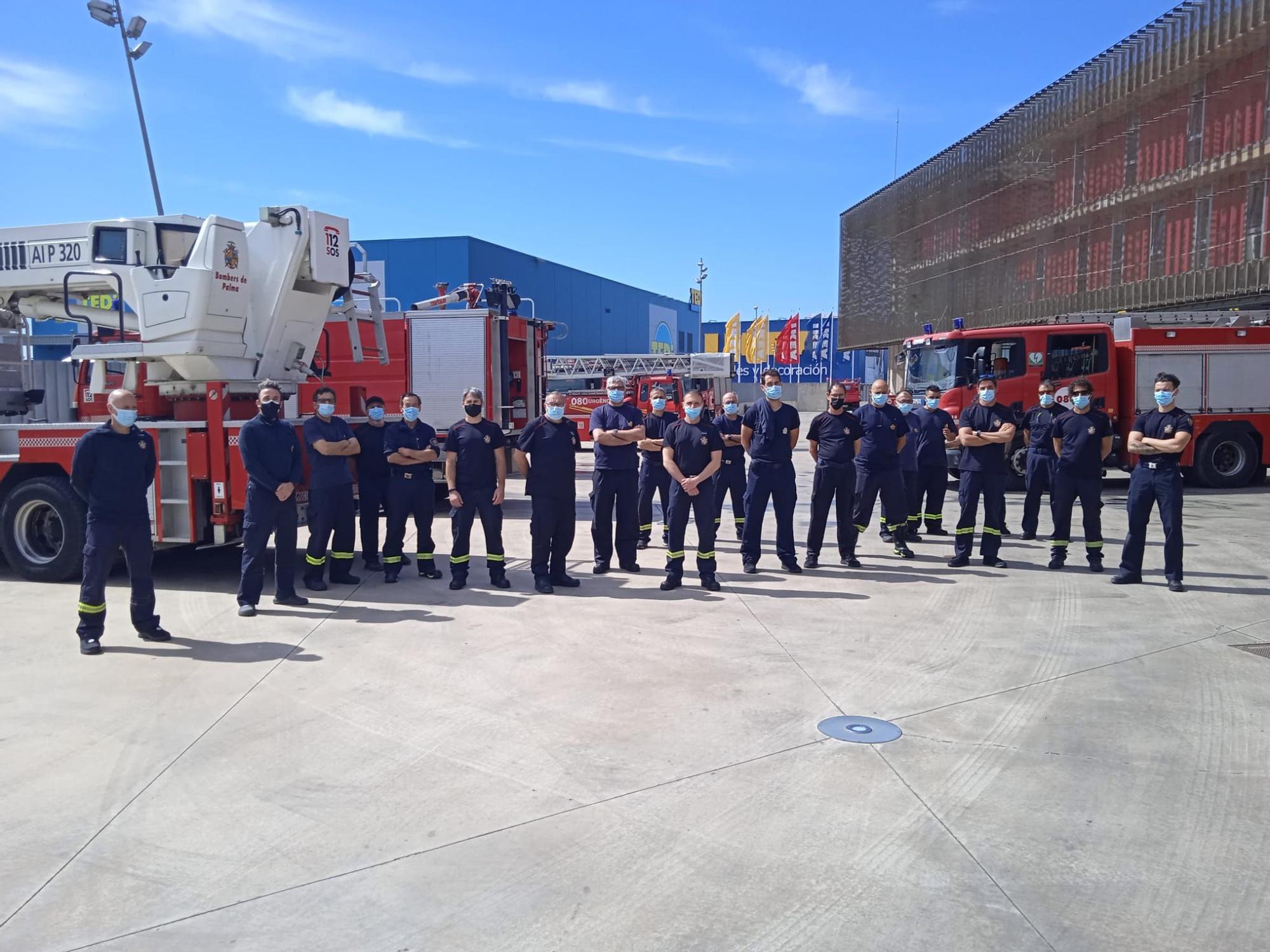 Minuto de silencio por el bombero Miquel Ballester, fallecido hace 13 años