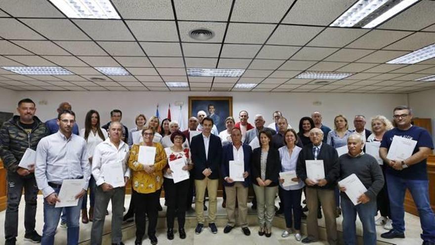 Imagen del acto de entrega de las credenciales a los delegados.