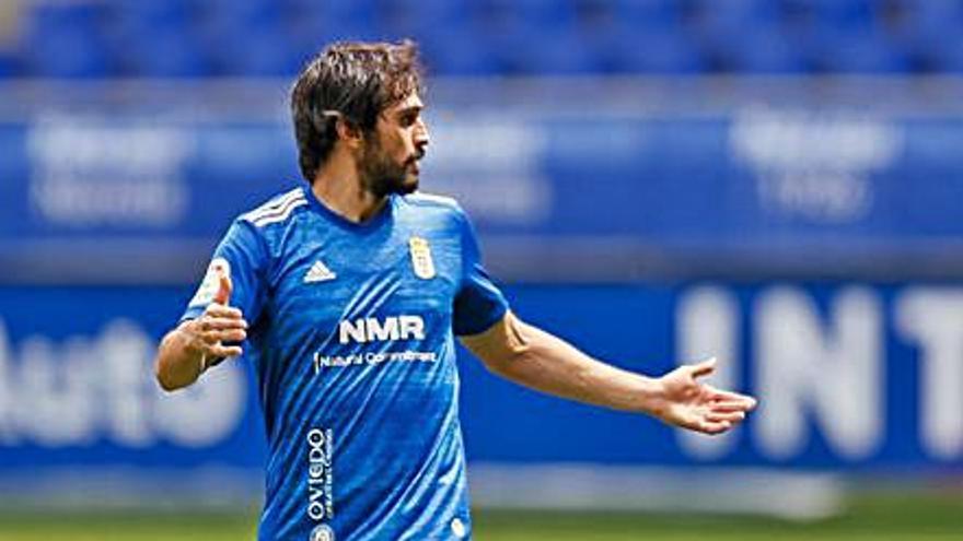 Arribas, en un partido en el Tartiere. | R. O.