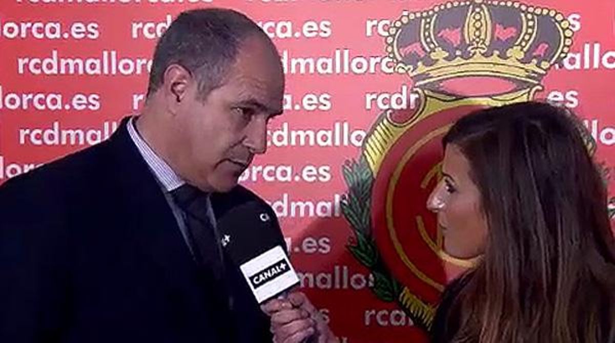 El director esportiu del Barça defensa l’estil de joc dels blaugranes.