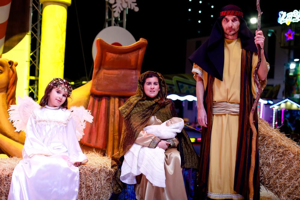 Benidorm aclama a los Reyes Magos.