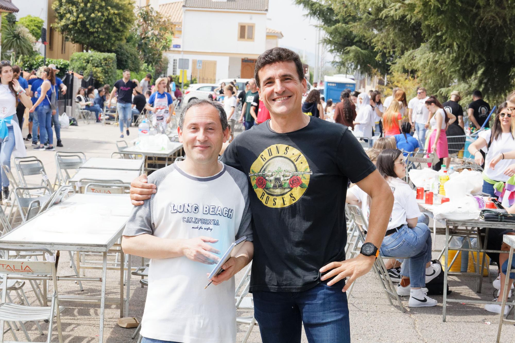 ¡Búscate en la macrogalería! Castellón vive un puente de fiestas en los municipios