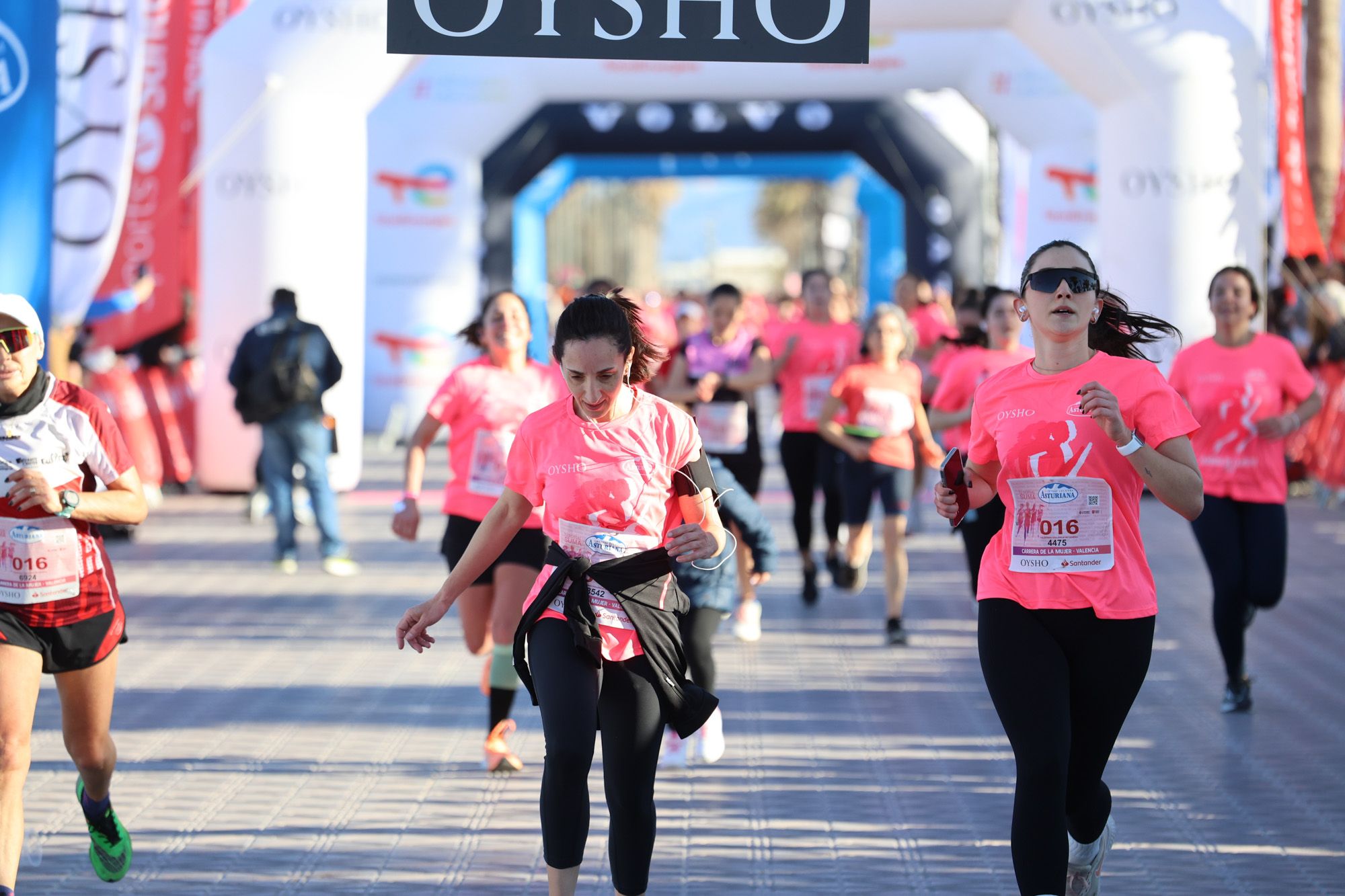 Carrera de la Mujer 2025: Las mejores imágenes del evento