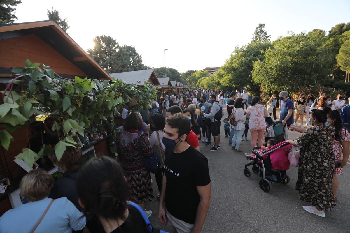 Llenazo en el Parque Grande el primer día del festival ZGZ Florece