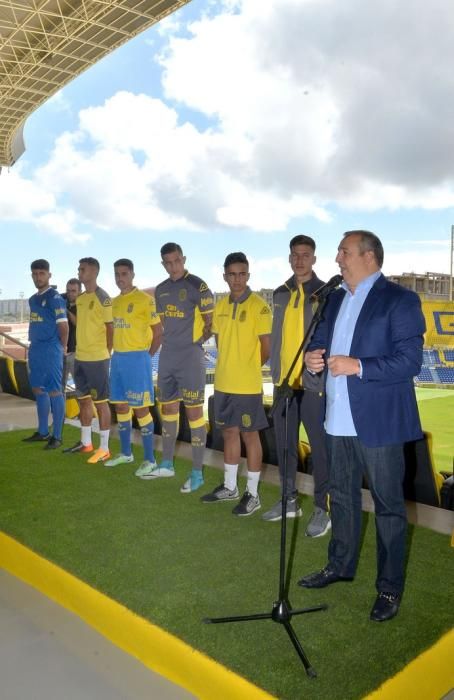 EQUIPACIÓN UD LAS PALMAS 2017-2018