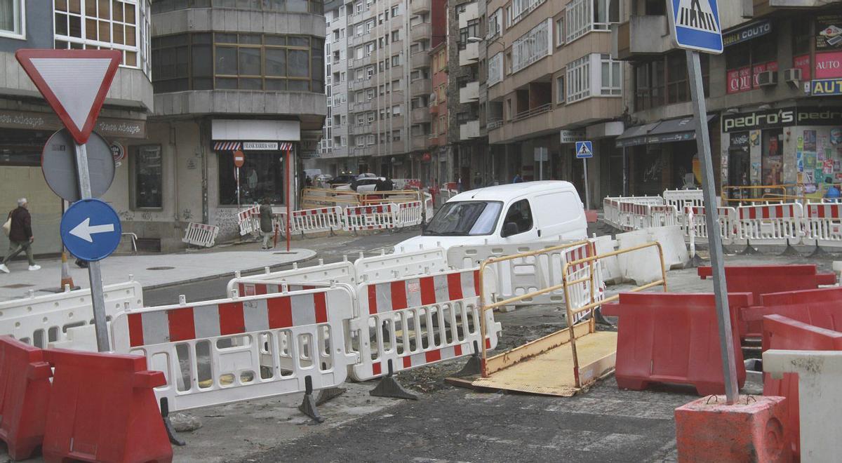 Estado de las obras paralizadas desde el día 9 de marzo  tras el plante de Opain S.L.  | IÑAKI OSORIO