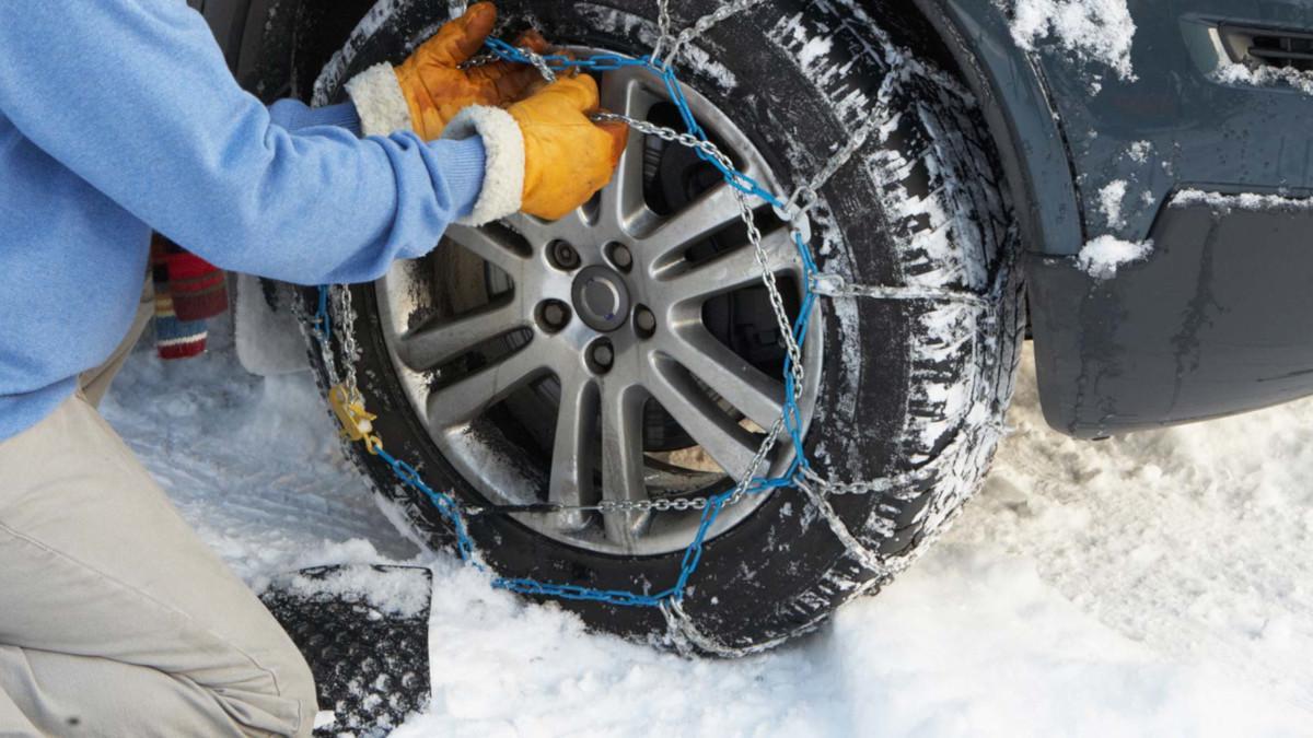 Prevención nieve  Cómo colocar cadenas para la nieve en el coche